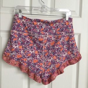 Free People FP movement flower high waisted shorts with ruffles size L